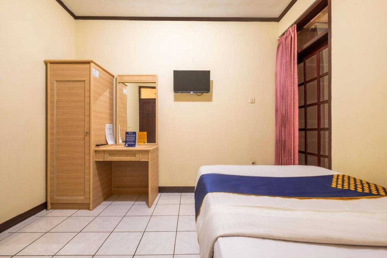 Hotel Super Oyo 2672 Bee M Syariah Bandung Exterior foto