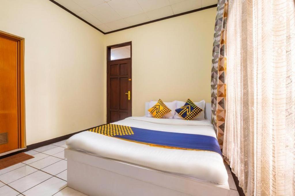 Hotel Super Oyo 2672 Bee M Syariah Bandung Exterior foto