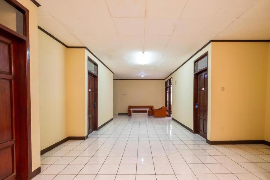 Hotel Super Oyo 2672 Bee M Syariah Bandung Exterior foto