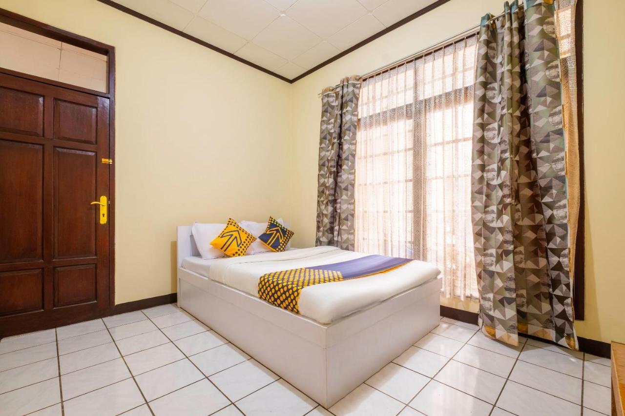Hotel Super Oyo 2672 Bee M Syariah Bandung Exterior foto